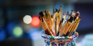 paint brushes used in studio art