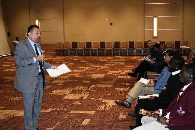 Dr. Jose Toledo, Vice President of Research and Economic Development and Director of 1890 Land-Grant Programs, addresses undergraduate students